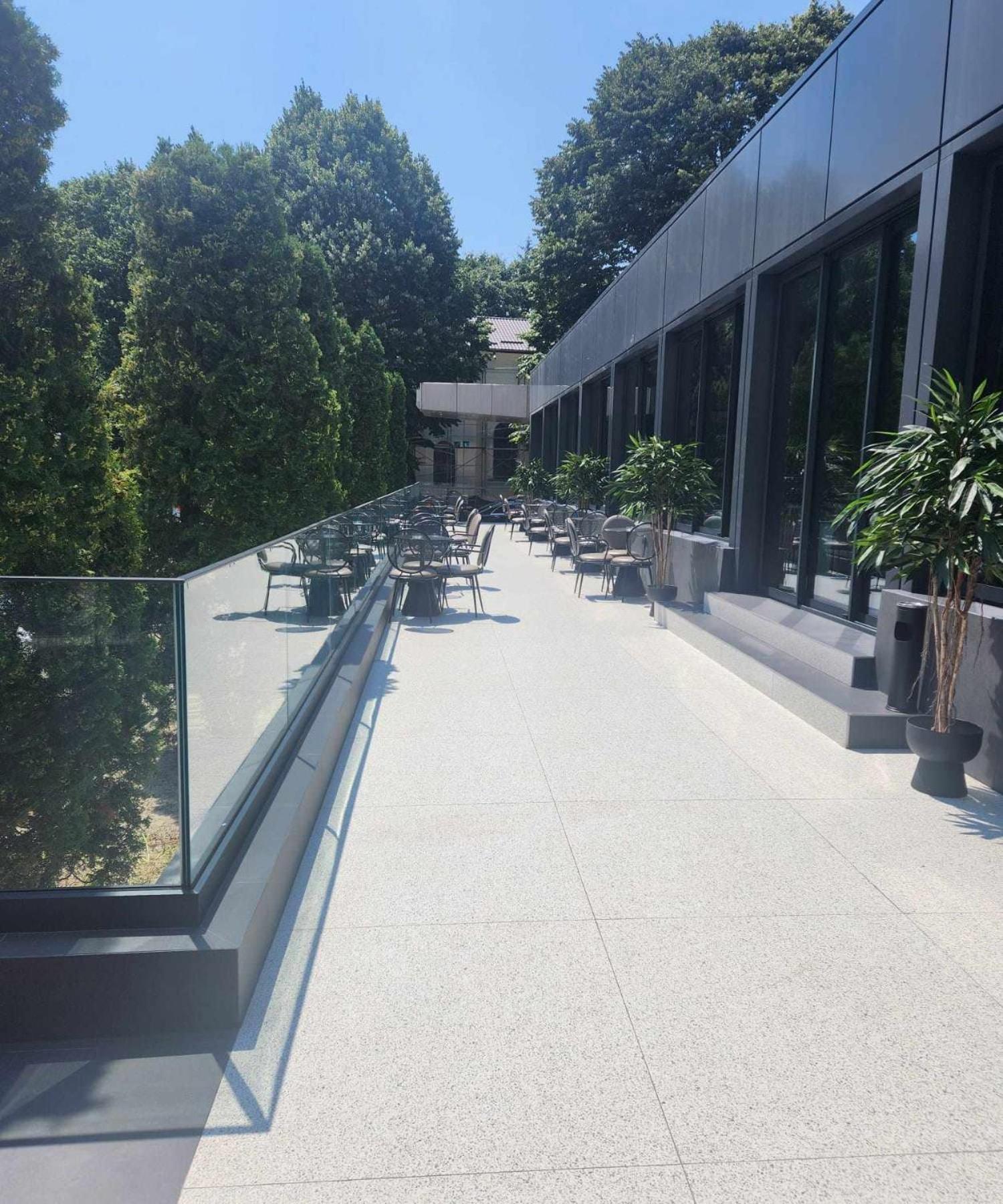Hotel Vaslui Bagian luar foto